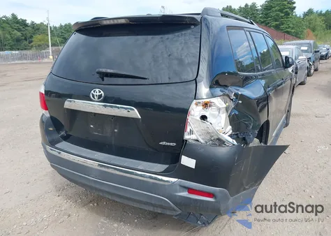 2011 Toyota Highlander Base V6 from USA, damaged, VIN 5TDBK3EH3BS067226